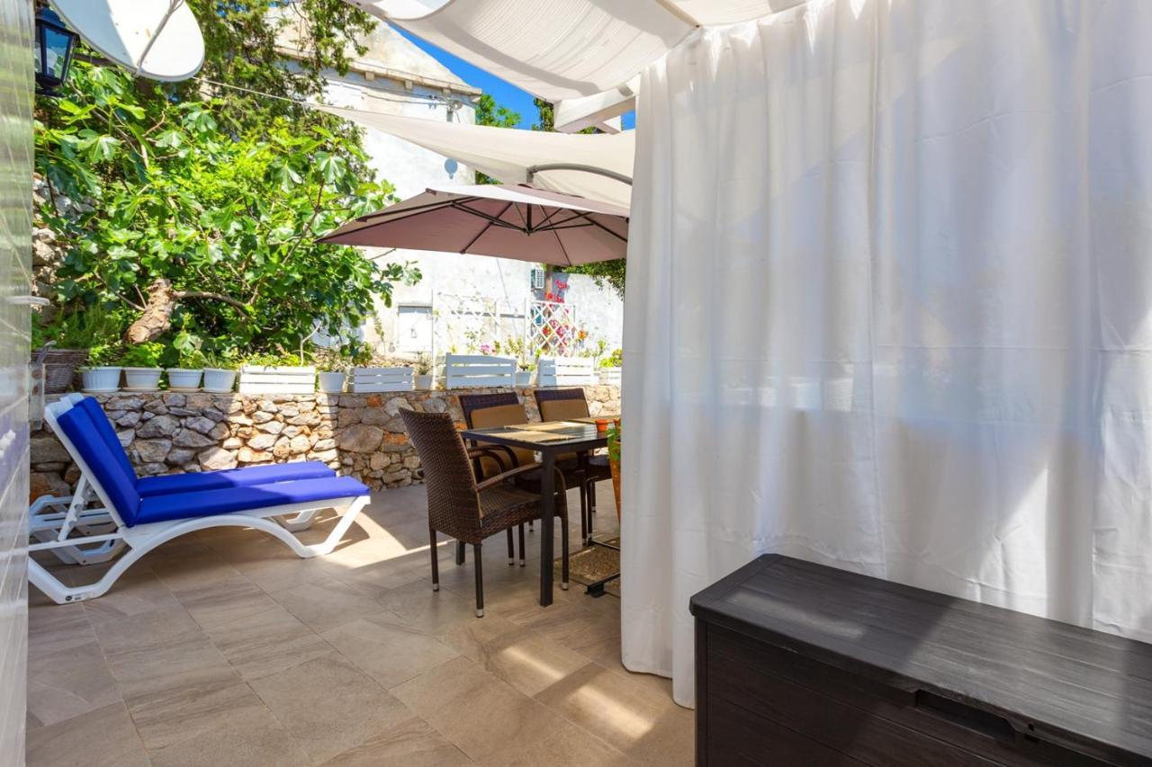Apartments Valeria, Mali Lošinj Dış mekan fotoğraf