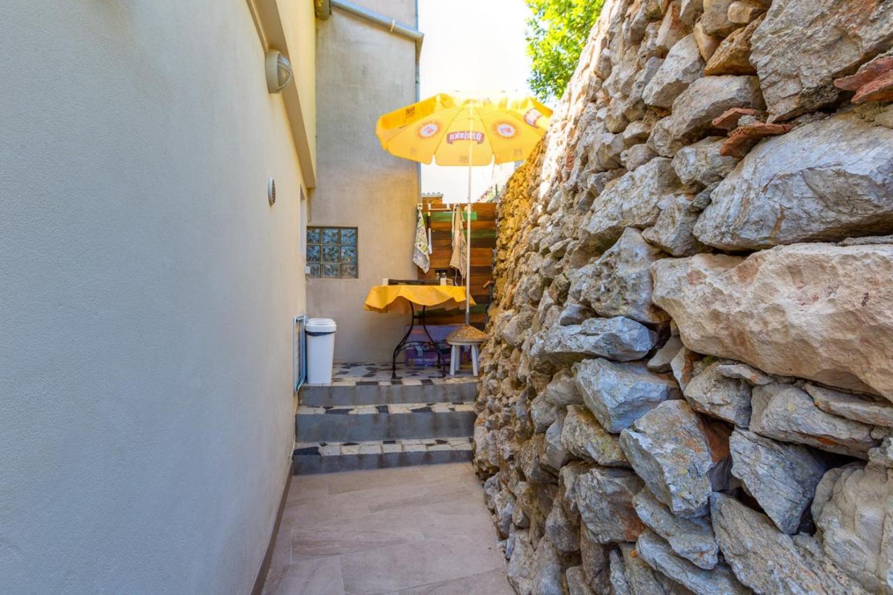 Apartments Valeria, Mali Lošinj Dış mekan fotoğraf