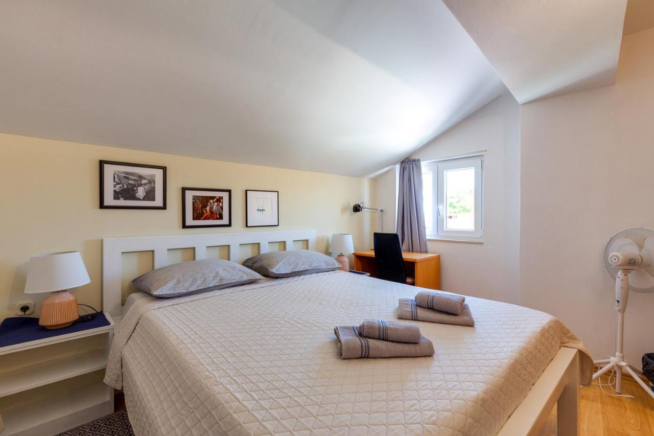 Apartments Valeria, Mali Lošinj Dış mekan fotoğraf