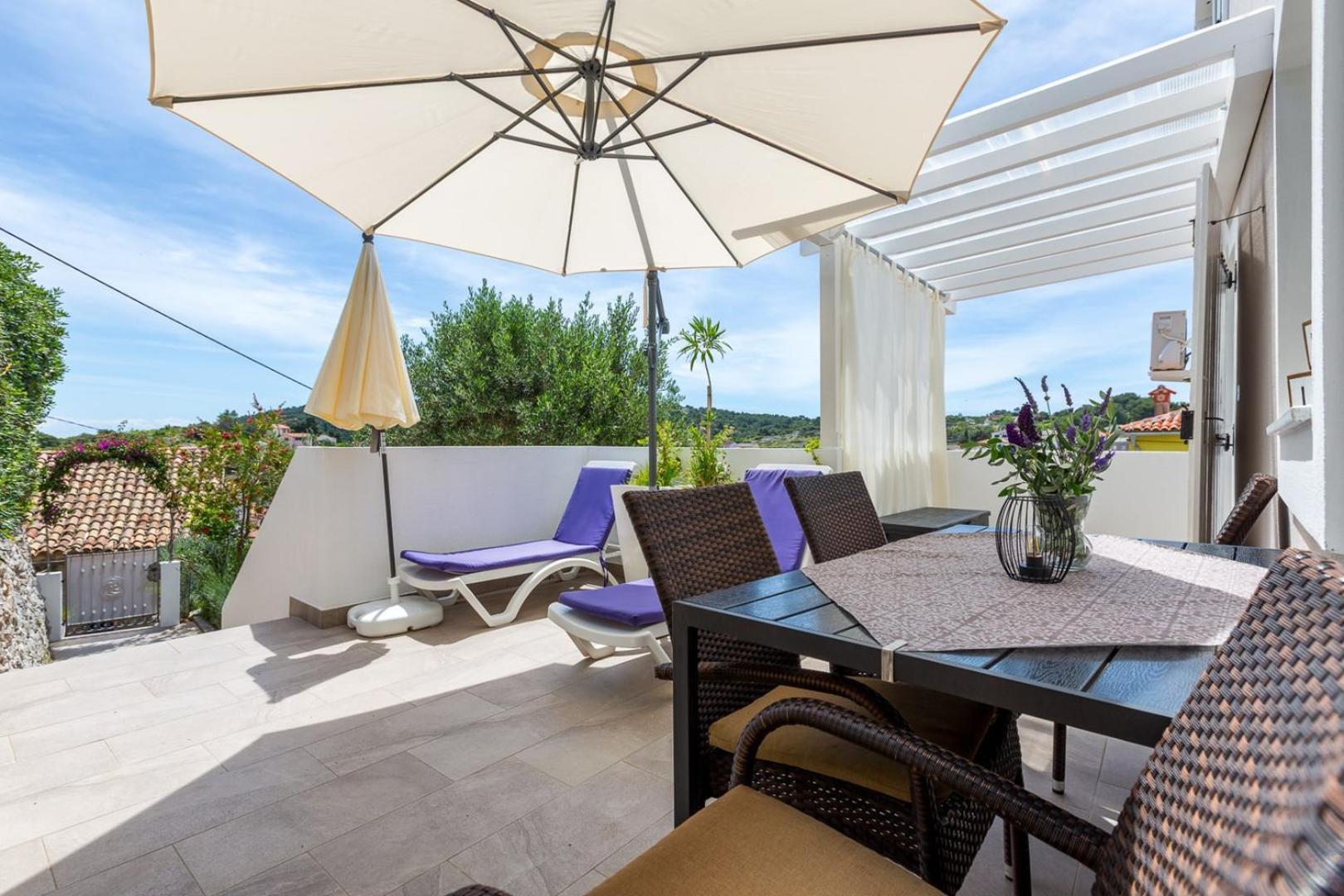 Apartments Valeria, Mali Lošinj Dış mekan fotoğraf