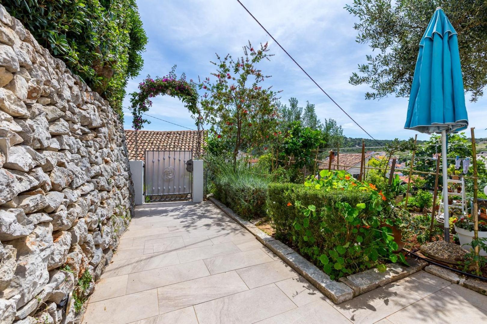 Apartments Valeria, Mali Lošinj Dış mekan fotoğraf